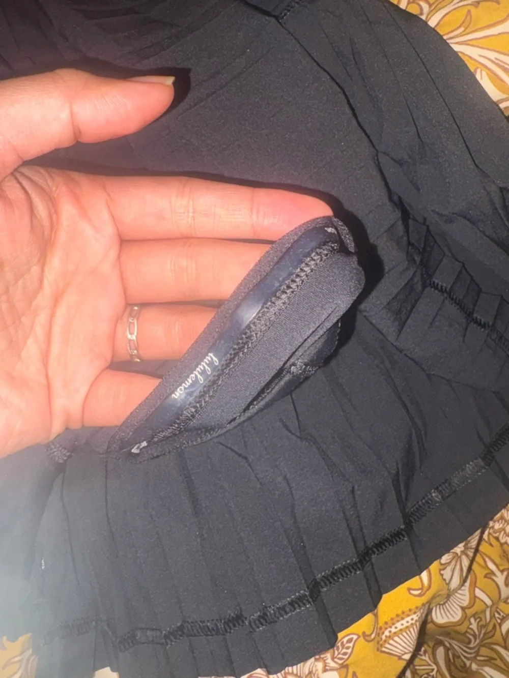 Lululemon Pleated Skort 10 - Picture 3 of 3
